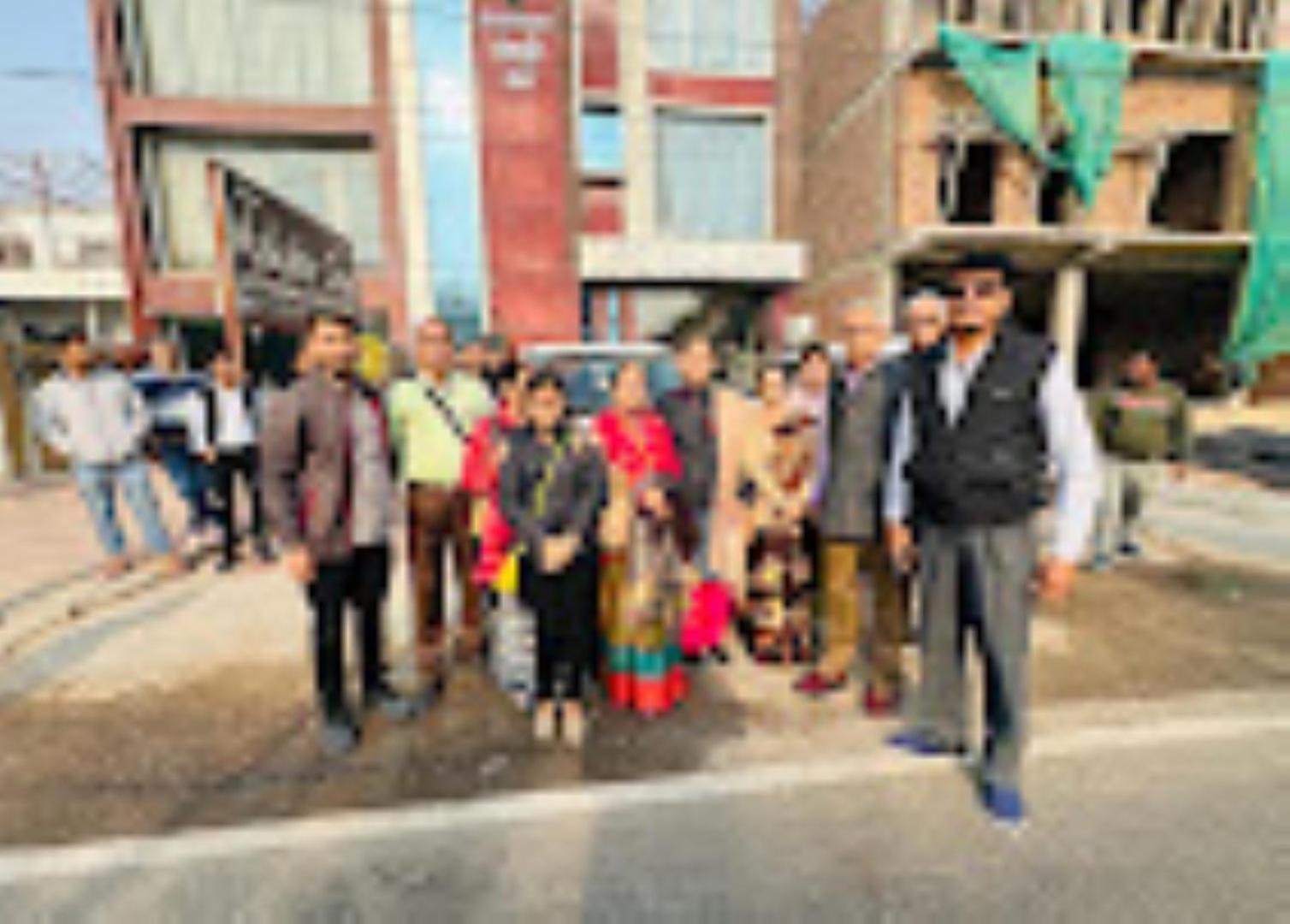 Hotel Mahabir Inn Mathura Esterno foto