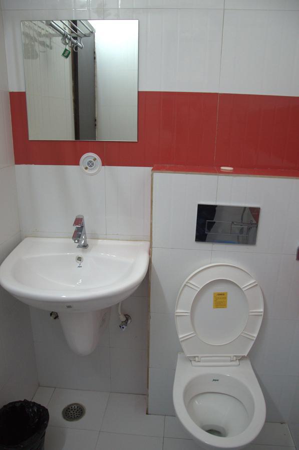 Hotel Mahabir Inn Mathura Esterno foto
